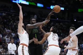 的代表团有 的代表团有